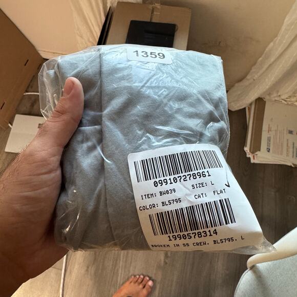 J.Crew Broken-In T-Shirt Mens L Gray Short Sleeve Crew Neck Classic Cotton BW039 - Picture 6 of 6